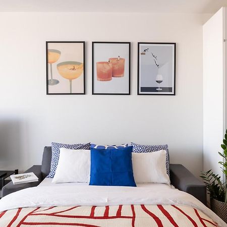 Urban Chic Residences Прага Екстериор снимка